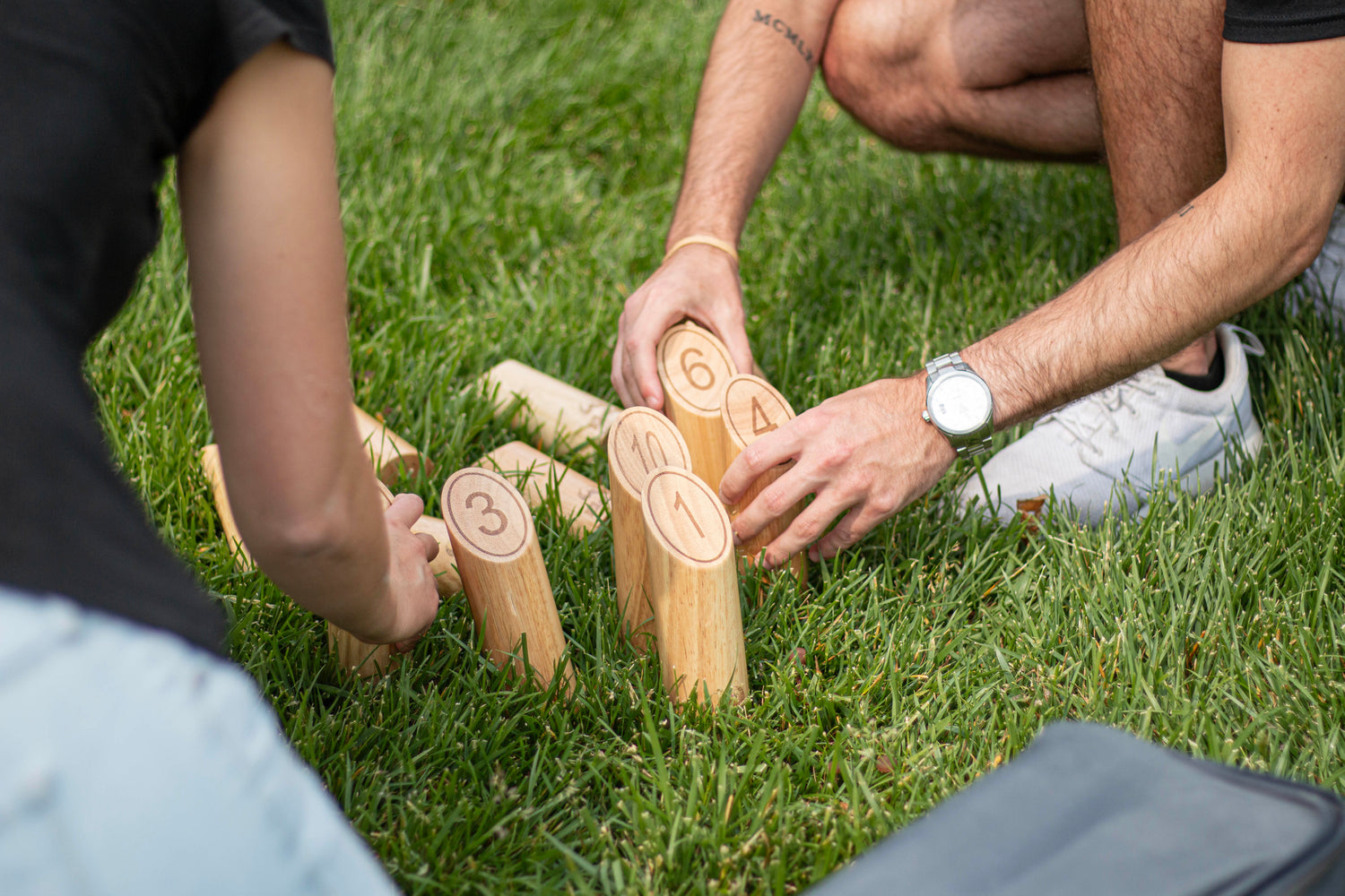 The Perfect Mölkky Party: Tips for Hosting an Unforgettable Yard Game Event