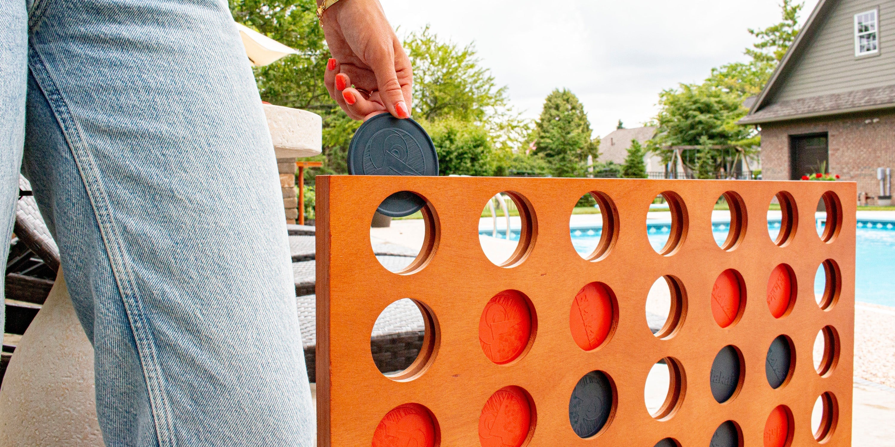 Giant 4-in-a-Row Rules