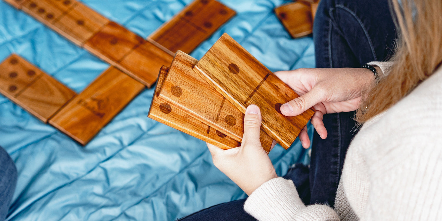 Giant Dominoes Rules