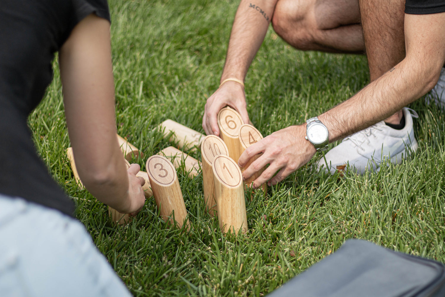The Perfect Mölkky Party: Tips for Hosting an Unforgettable Yard Game Event